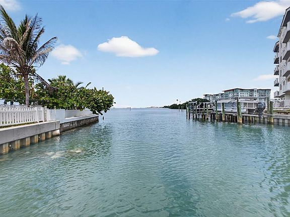 5th image of 1866 VENETIAN POINT DRIVE