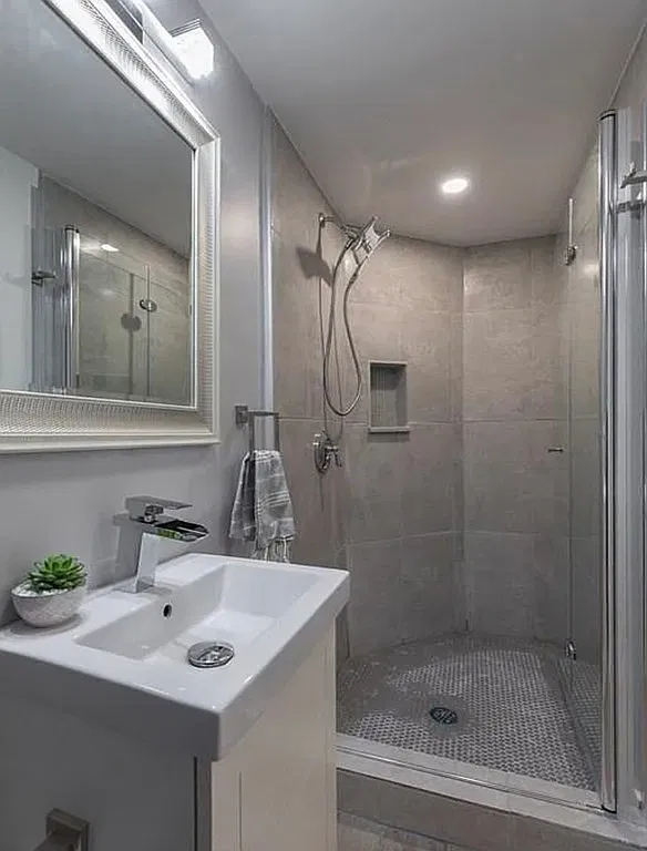 2 bed, 1000 sqft, $3,300 — Photo 1