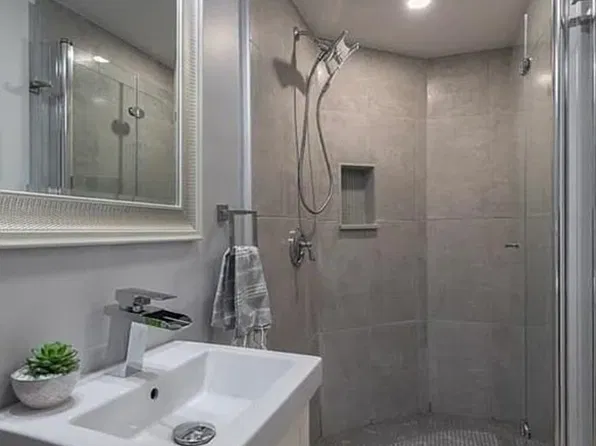 27 Plymouth St #2, Cambridge, MA 02141