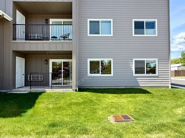 424 S Olive Ave #104 — Photo 11