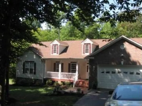 104 Bay Hill Rd, Gordonsville, VA 22942