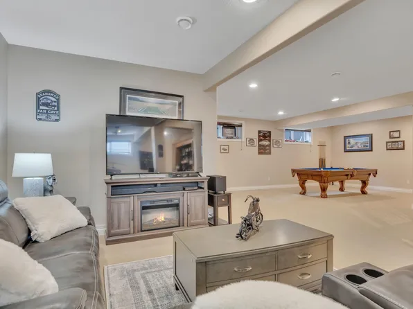 99 Shores Dr, Leduc, AB T9E 8T4