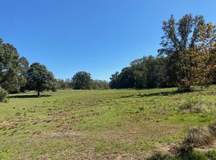 11 County Road 242, Oakwood, TX