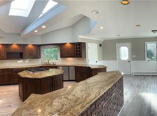 45 Scott Dr, Middletown, NY 10941