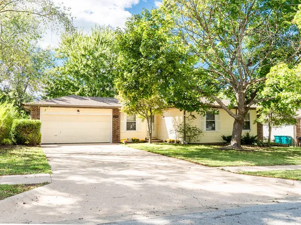 5783 S Franklin Avenue, Springfield, MO 65810