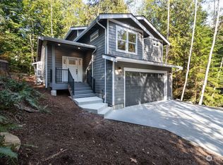 311 Sudden Valley Dr, Bellingham, WA 98229
