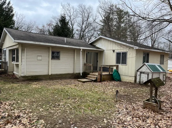 119 Forest Park Ct, Prudenville, MI 48651