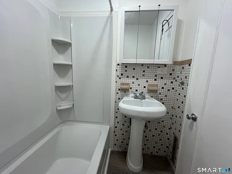 265 Frost Bridge Rd — Photo 7