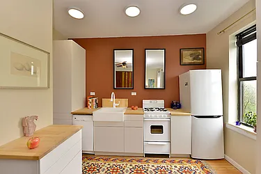 Sold by Nest Seekers International