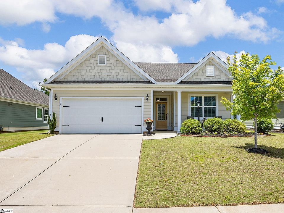 1st image of 8 Bishop Lake Way