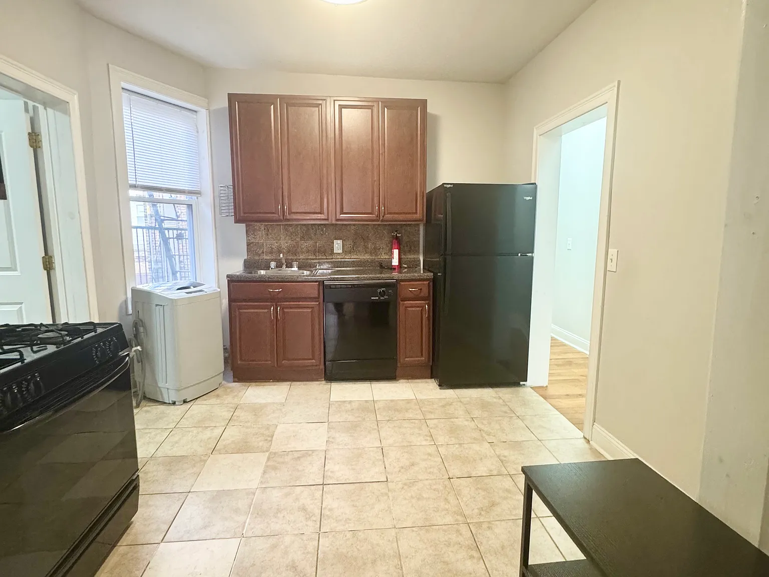 2 bed, $2,195 — Photo 1