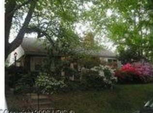 912 Malcolm Dr, Silver Spring, MD 20901