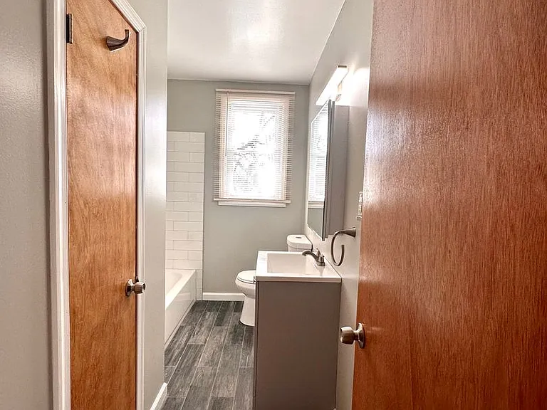 805 N Woodward Dr — Photo 10