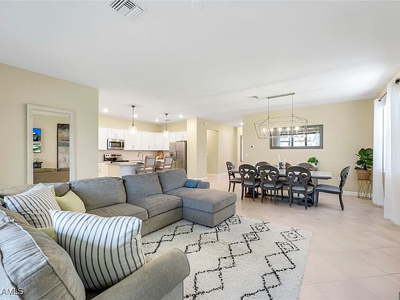 4th image of 13931 Hunter Oak Dr