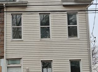 545 N Adams St, Pottstown, PA