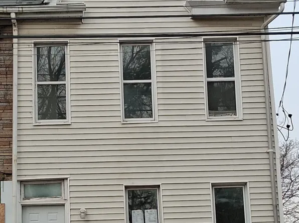 545 N Adams St, Pottstown, PA 19464