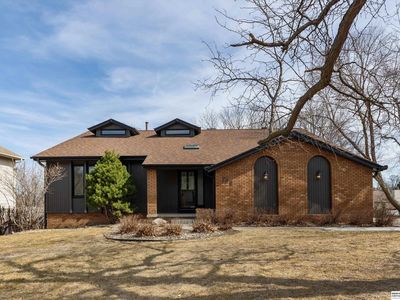709 S Fillmore St, Papillion, NE, 68046