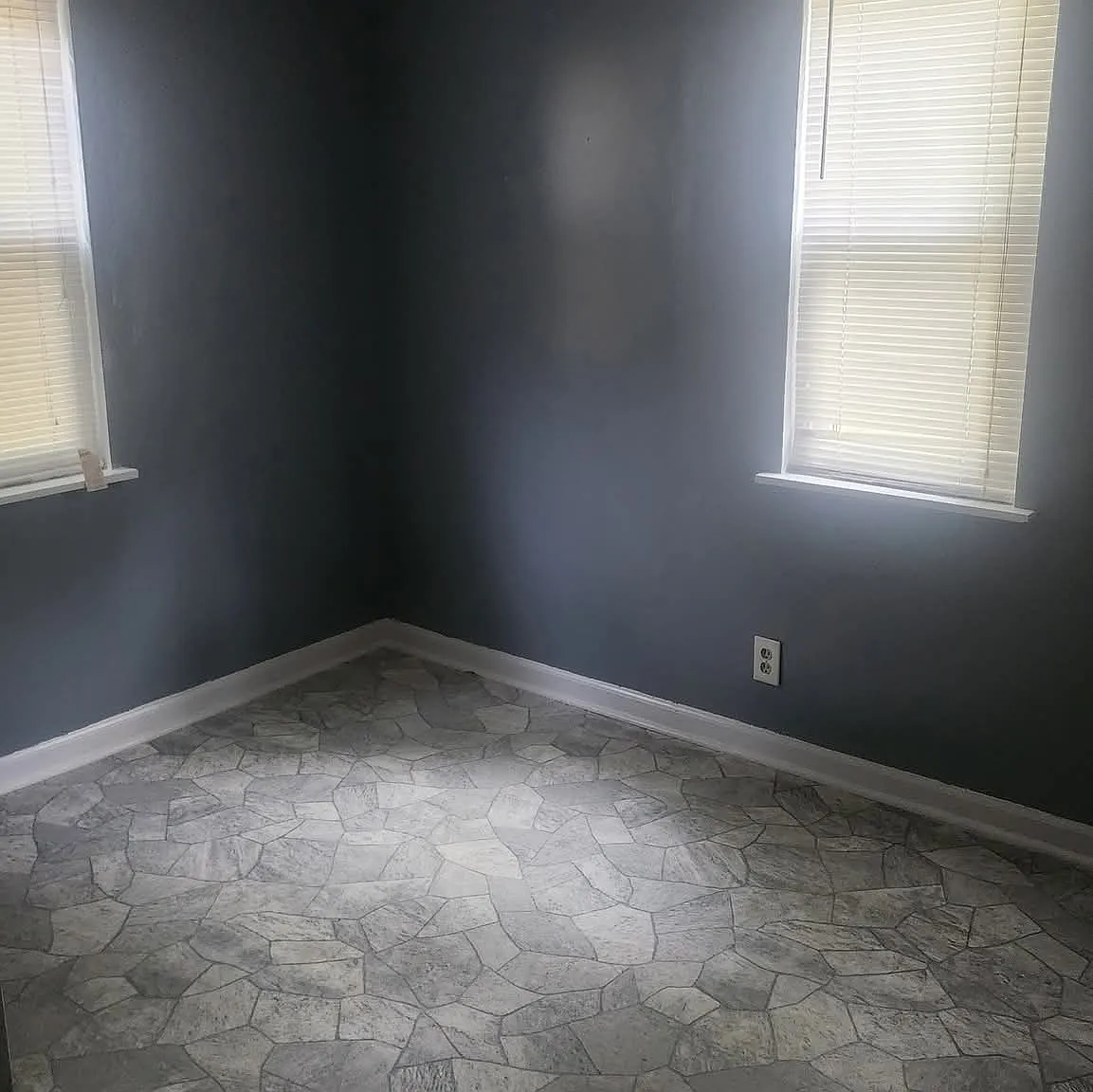 2 bed, 576 sqft, $950 — Photo 4