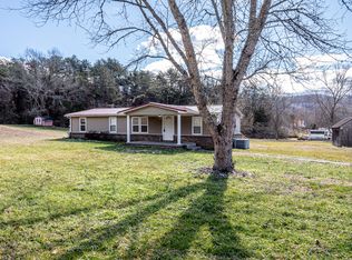 955 Satterfield Rd, Maynardville, TN 37807