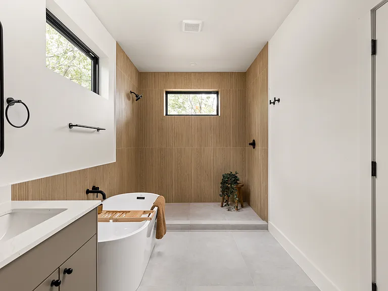 4416 S 1st St #3 — Photo 8