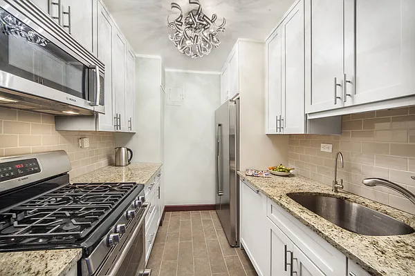 Rented by Halstead Real Estate | media 11