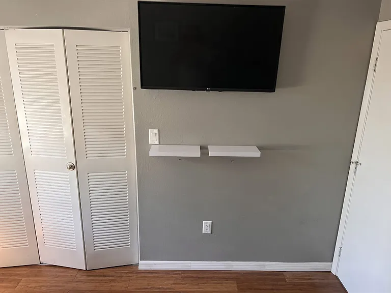 158 Cypress Ln #158 — Photo 3
