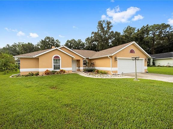 3rd image of 3430 NE 41st Pl