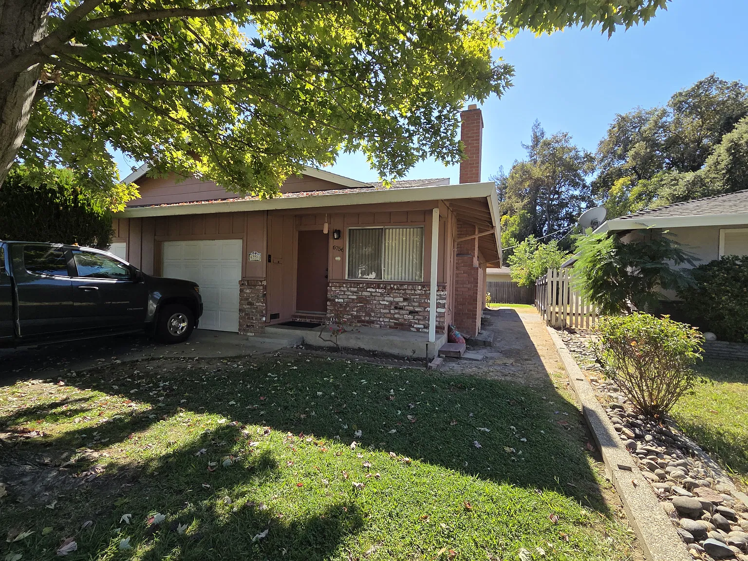 6756 Freehaven Dr — Photo 3