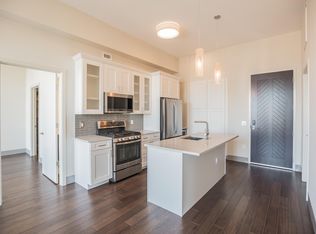 110 S 19th St #2504, Philadelphia, PA 19103