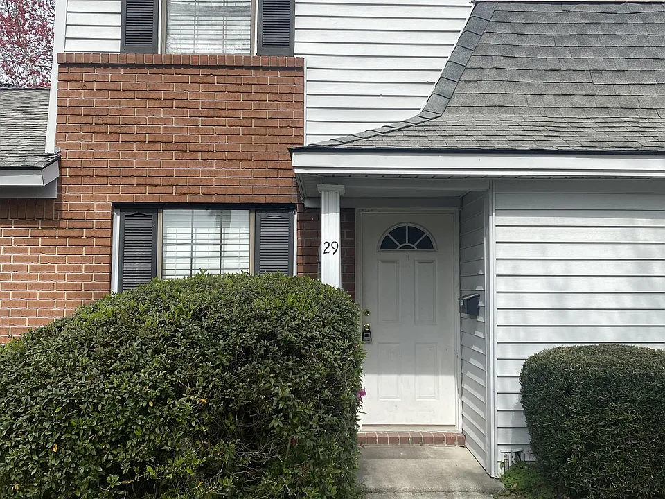 29 Knollwood Cir #1