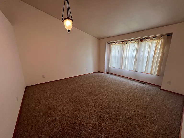 12383 W Sitka Dr — Photo 8
