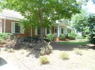 705 Maple Dr, Griffin, GA 30224