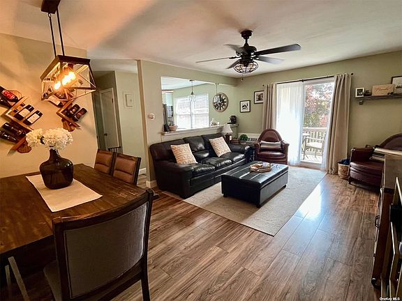 2nd image of 112 Fairharbor Dr Unit 112