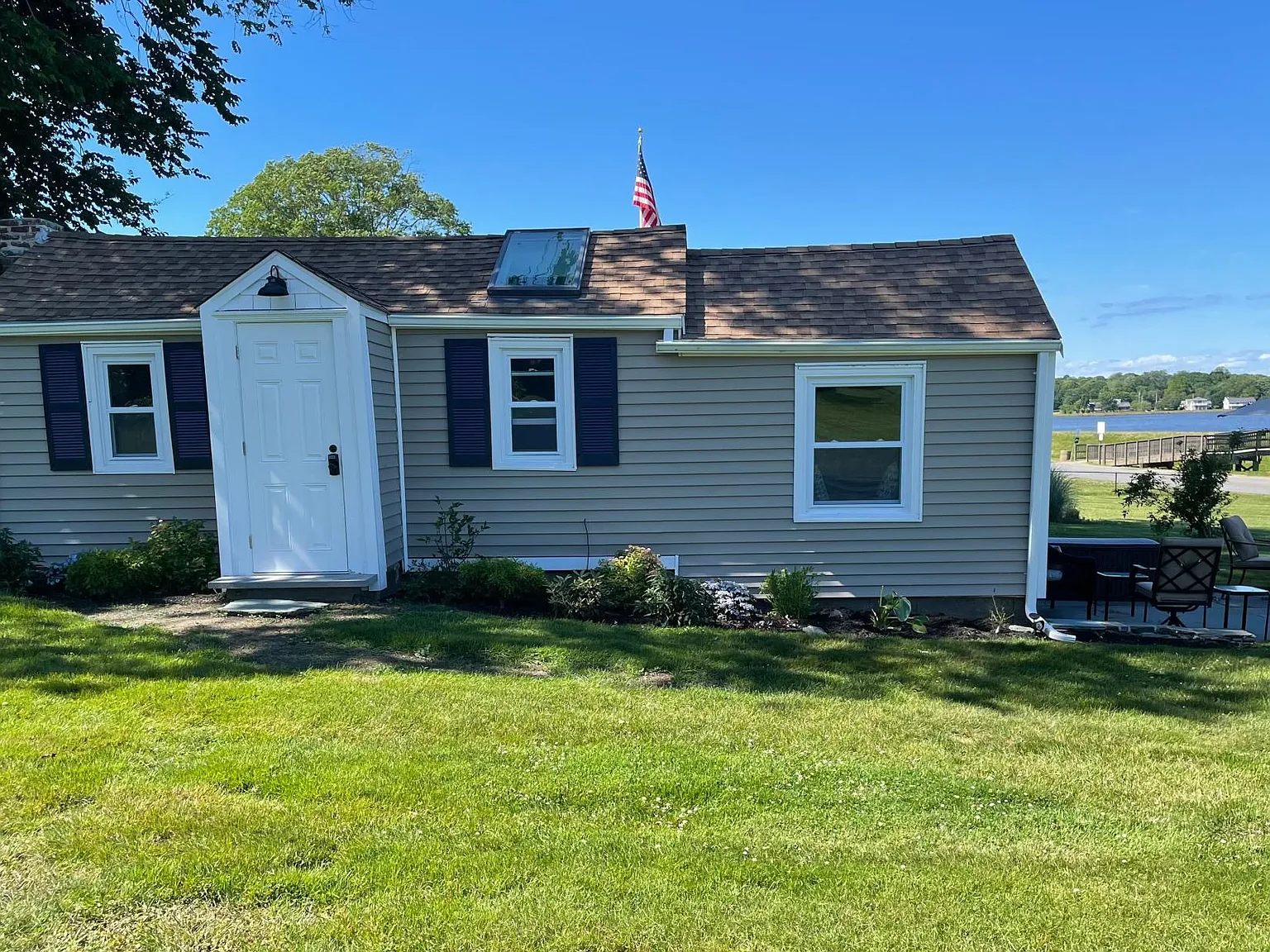 214 Eustis Ave — Photo 1