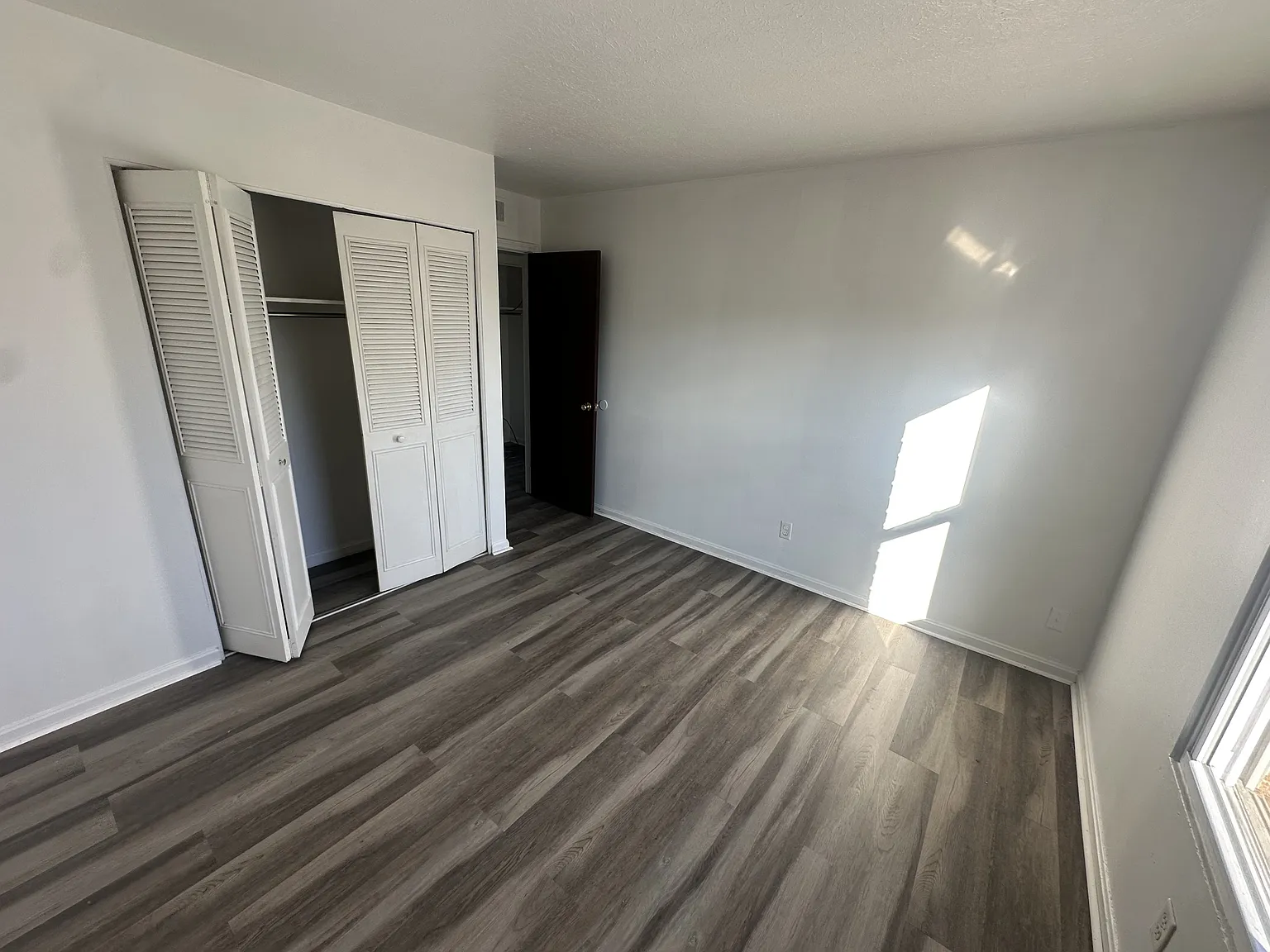 7528 Garrison Rd - 3 — Photo 4