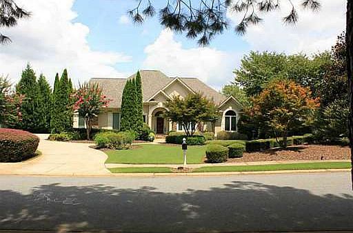 1st image of 320 Lake Sovereign Ct