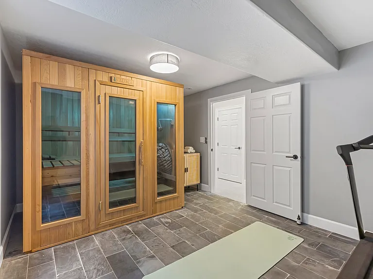 1873 E Oak Bend Dr — Photo 19