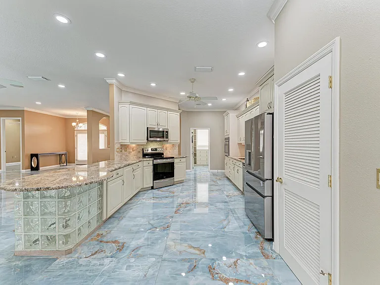 4540 Kipling Cir — Photo 26