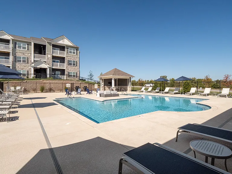 Aventura at Hawk Ridge — Photo 34