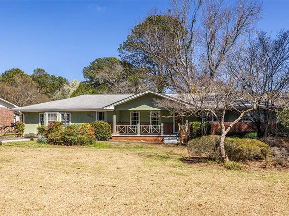 184 Kenvilla Dr, Tucker, GA 30084