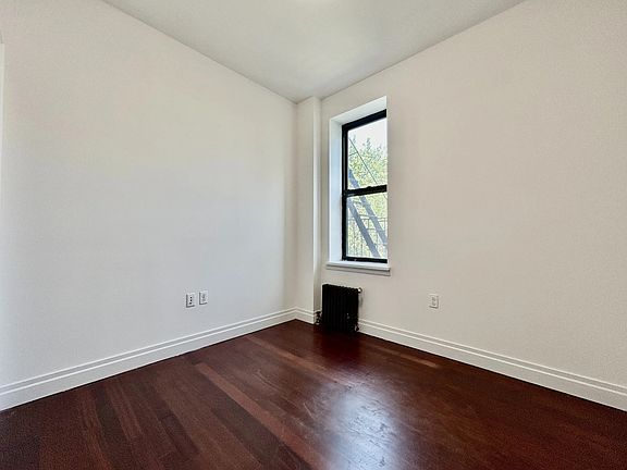 5th image of 611 W 137th St #G36