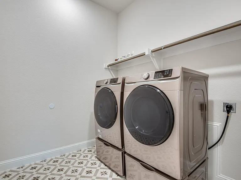 8452 Tripoli Trl — Photo 24