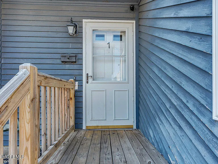 62 Sherman Ave #A1 — Photo 4