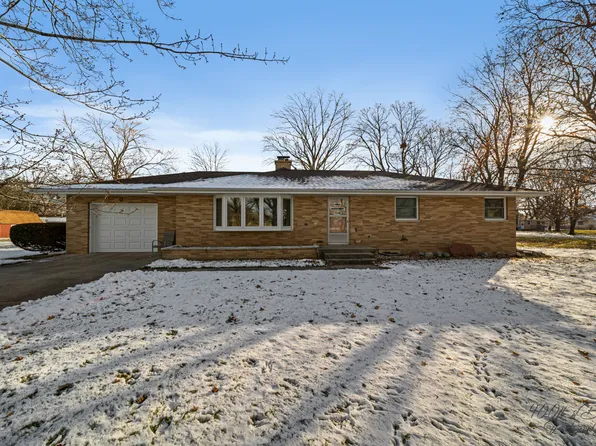 10218 McConnel Dr, Richmond, IL 60071