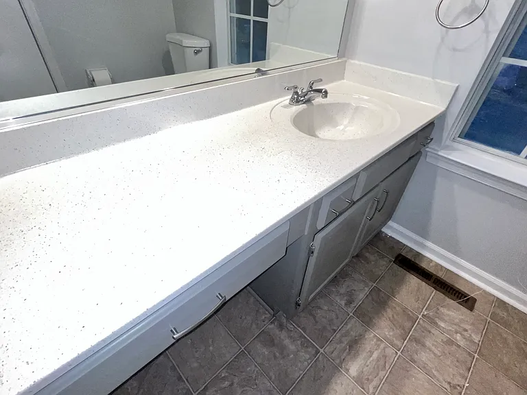 4924 Shallowford Cir — Photo 25