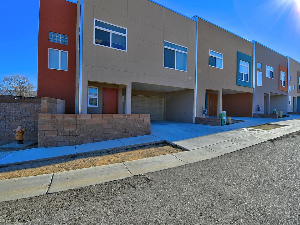 1st image of 4228 Vida Verde Ln NE