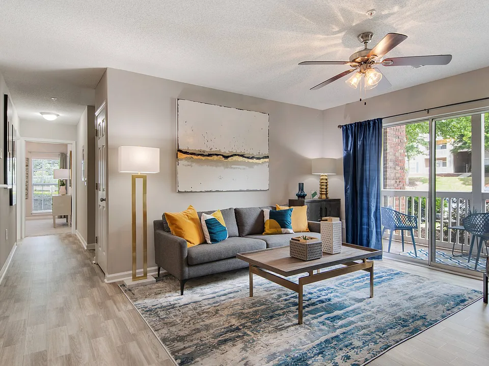 North Park at Eagle's Landing Apartments