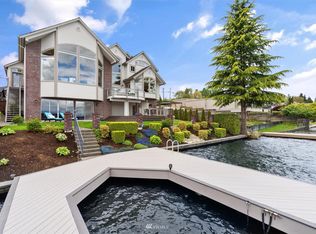 207 N Davies Rd, Lake Stevens, WA 98258