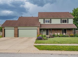 7211 Bent Willow Dr, Fort Wayne, IN 46815