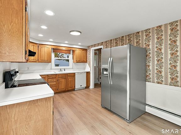 5th image of 47 Baldwin Road